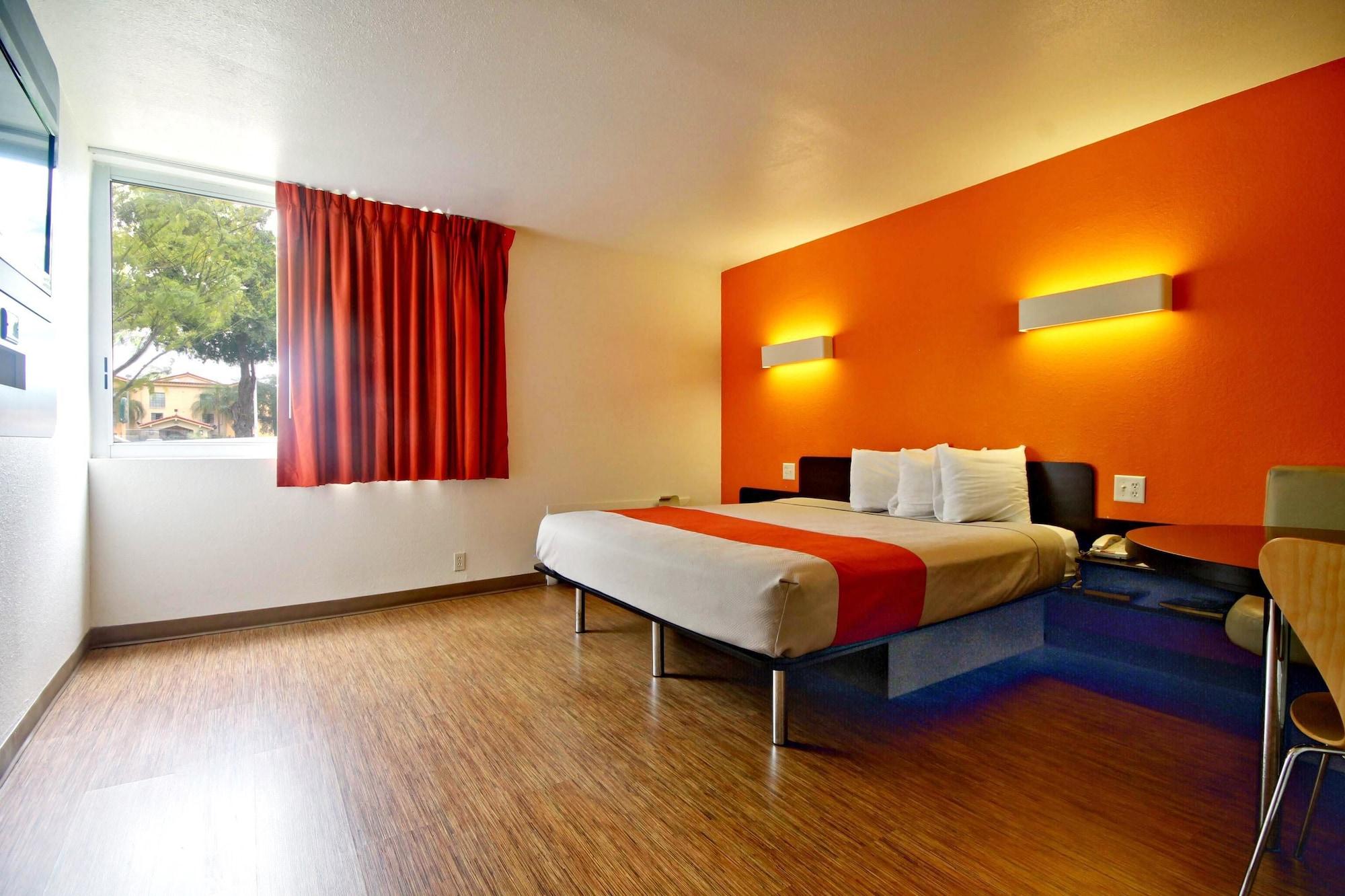 Hotel Signature Miami Doral